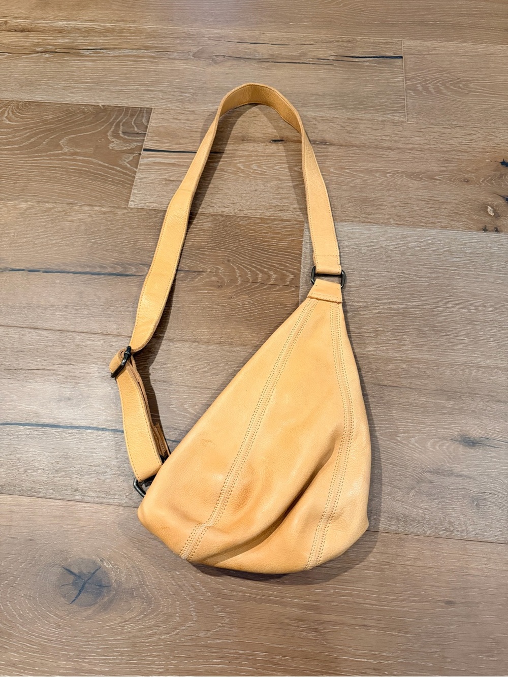 latico hippie Leather Crossbody Sling Bag in camel